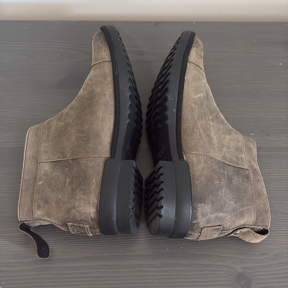 Ugg Attell Black Waterproof Leather Bootie Side Zip Wool Lining Size 7.5 - Picture 7 of 12